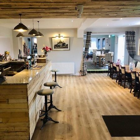 The Juniperlea Inn Pathhead Экстерьер фото